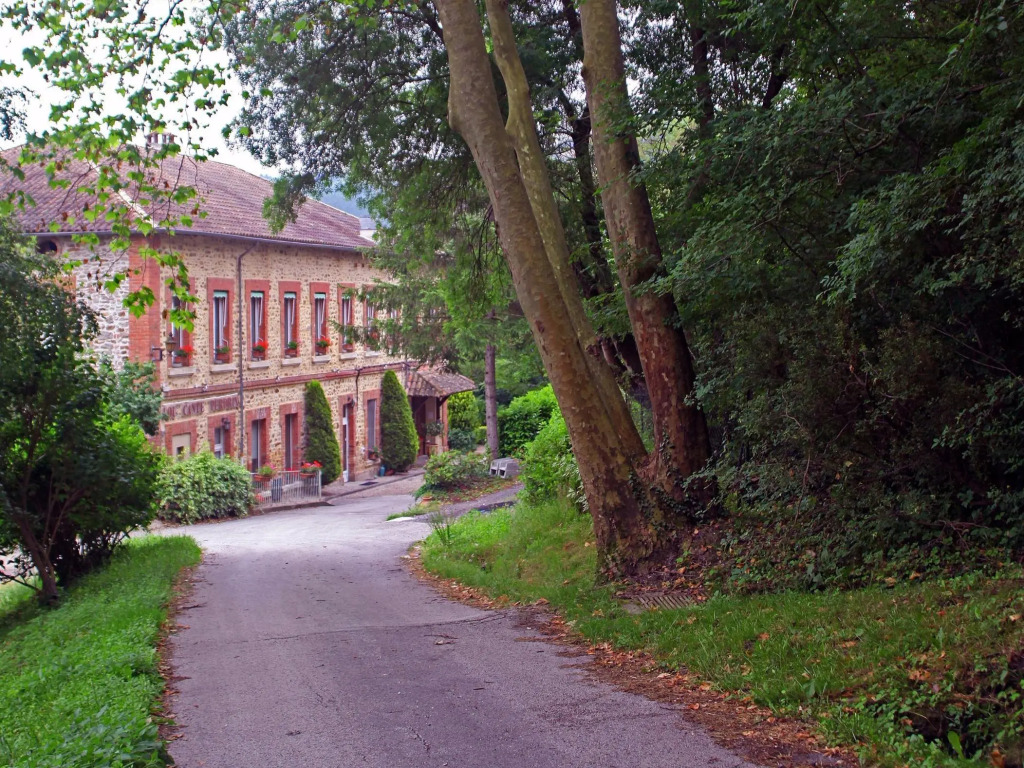 Château Lou Cante Perdrix