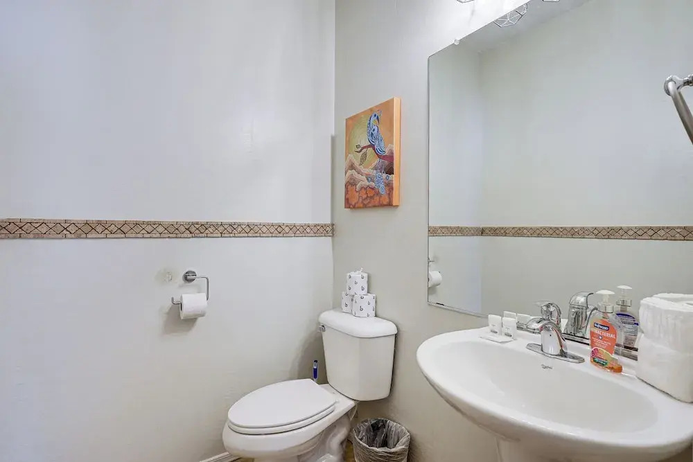 4 Mi to Surprise Stadium: West Valley Family Home