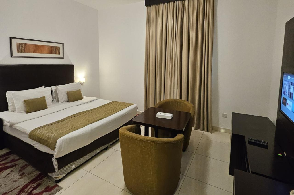 Tulip Creek Hotel Apartments