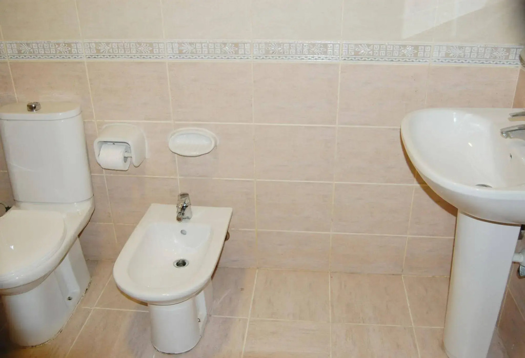 Al Ferdous Hotel Apartment
