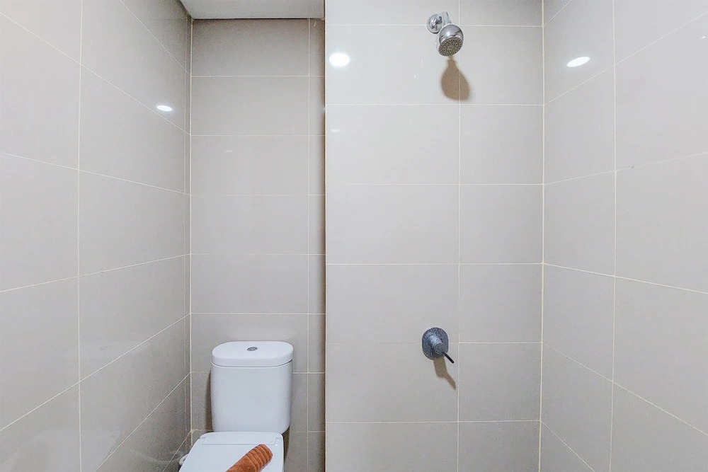 Fully Furnished And Cozy Studio Apartment At B Residence