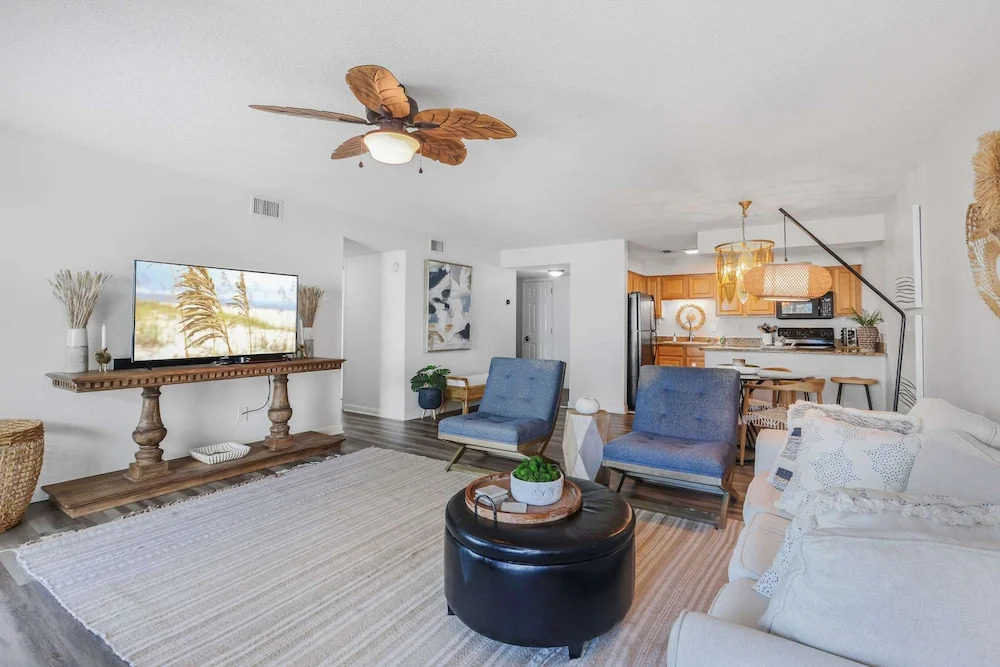 Cotton Bayou Condo Boat Slip Water Views 2 Beddrooms
