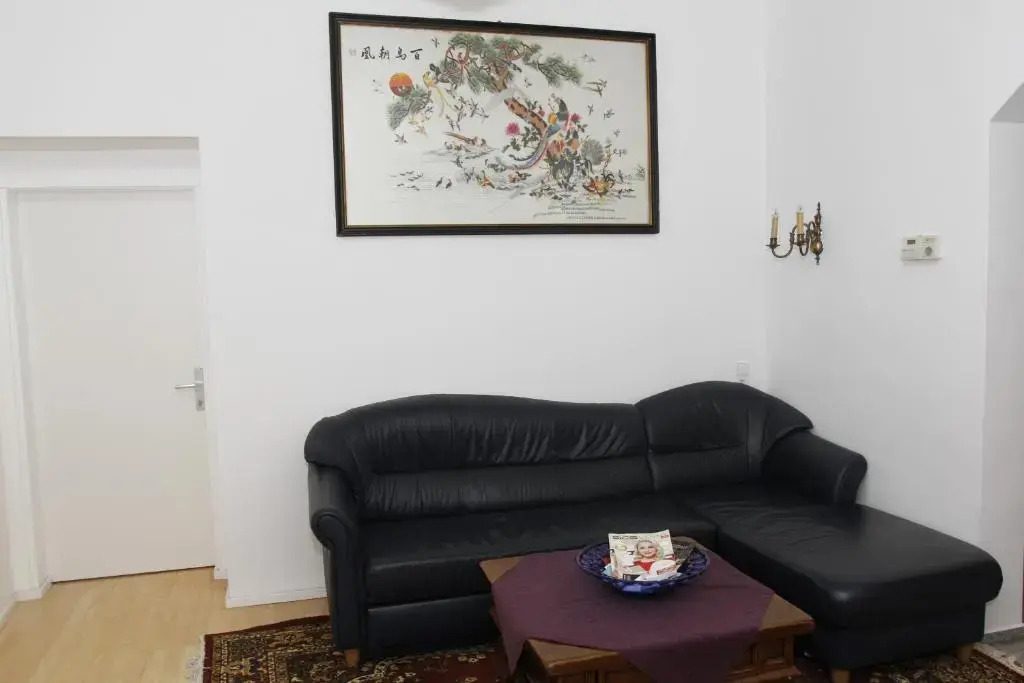 Stay-In Vienna 23