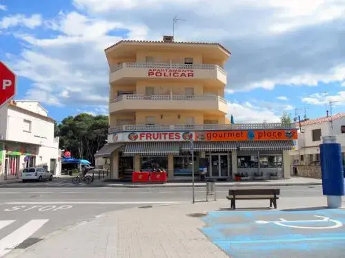 Apartment Policar