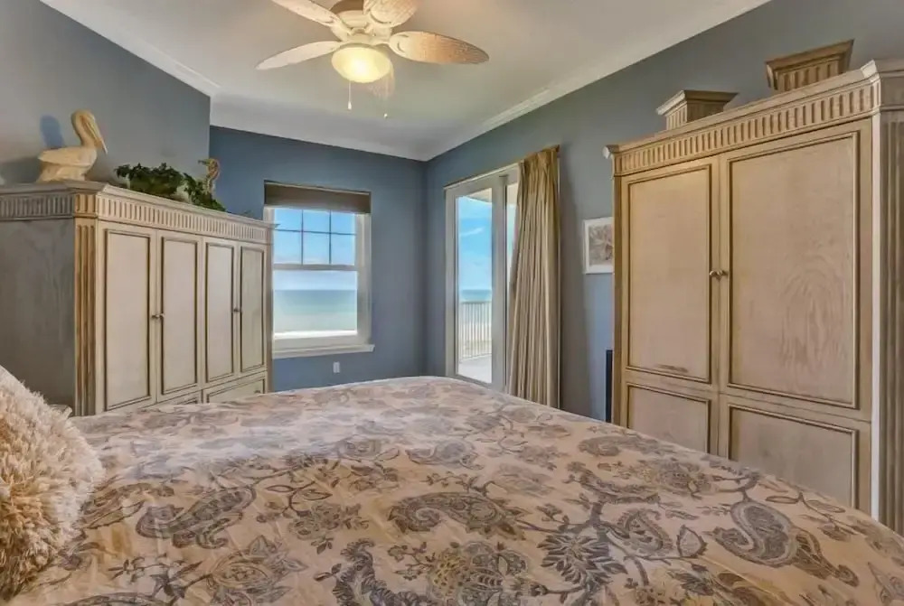 60-ocean-place