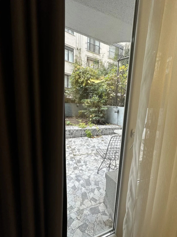Zer Suites