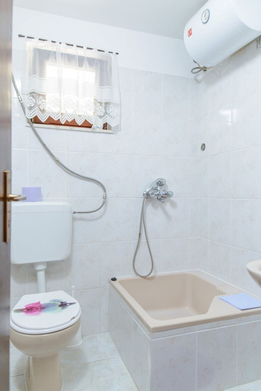 Apartment Vesna - comfortable: A1 Trogir, Riviera Trogir