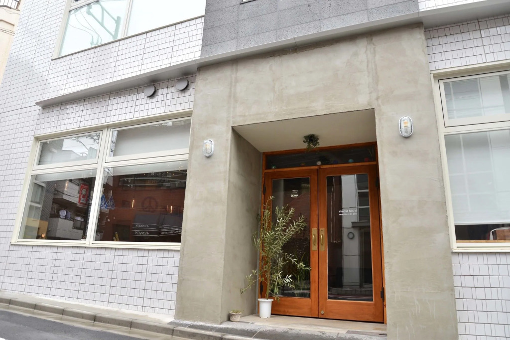 almond hostel & cafe Shibuya