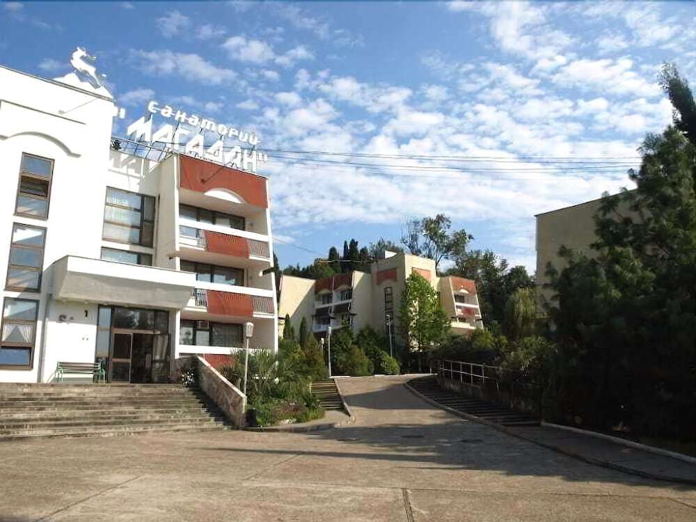 лоо панорама декабристов 161. сочи ул декабристов 161. «магадан» санаторий 3*. лоо улица декабристов гостевой дом панорама. лоо панорама декабристов 161.