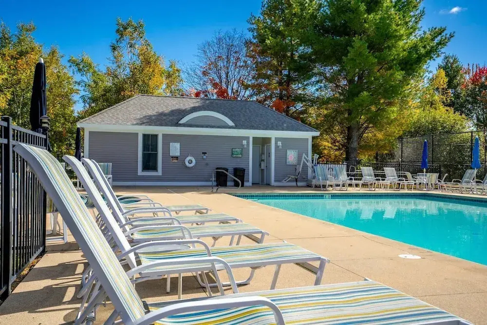 Captains Cottage Sleeps 6!
