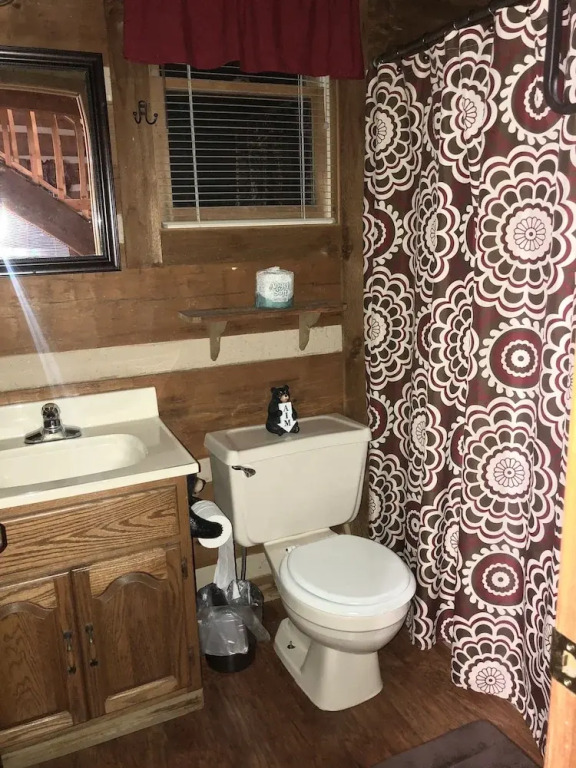Hanky Panky 1 Bedroom Cabin