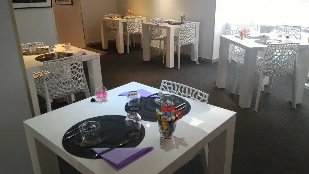 Le President Hotel