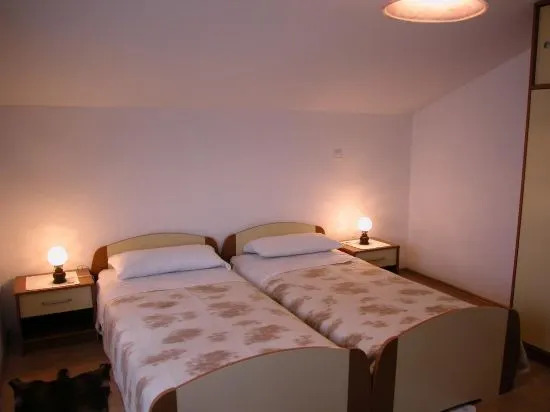 Turistična kmetija Široko