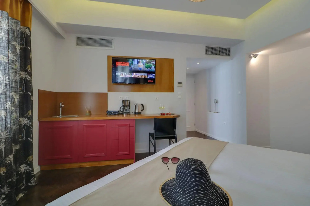 AthINN Residence