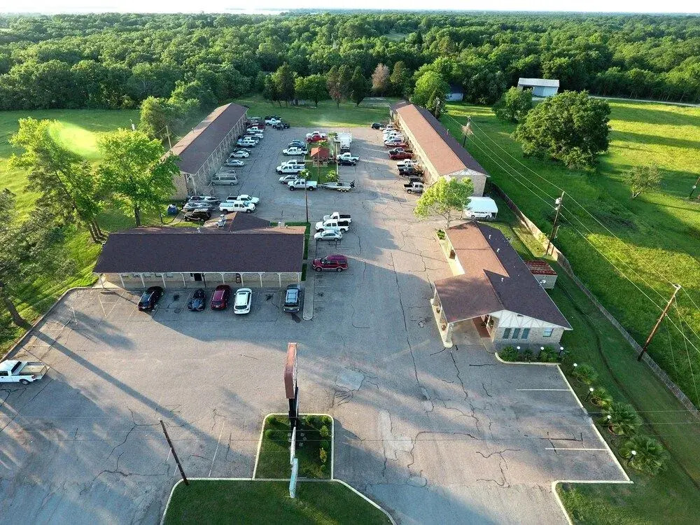 Countryside Inn