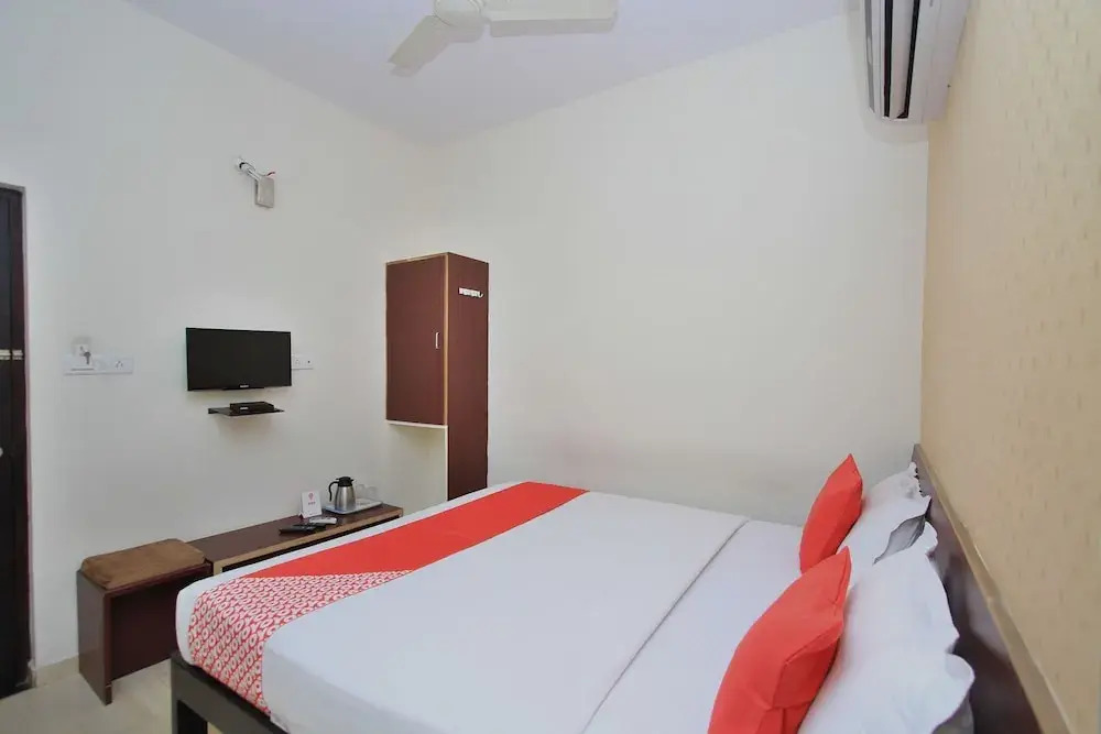OYO Rooms Electronic City