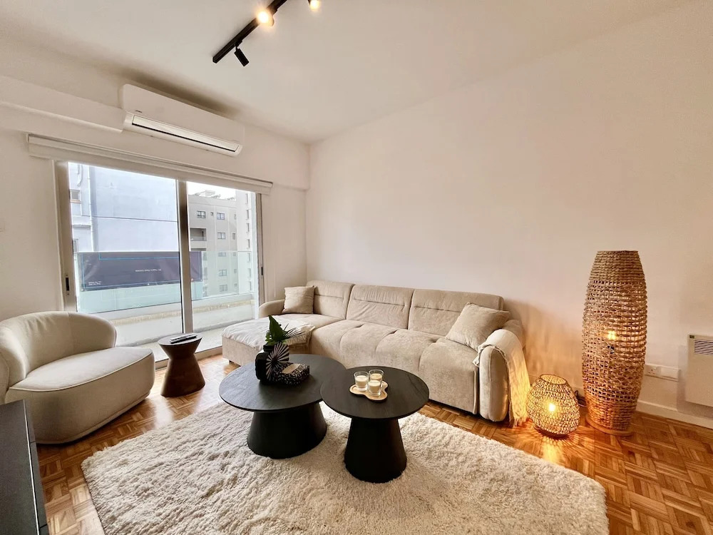 50 NIC - Stay Aelia Apartment