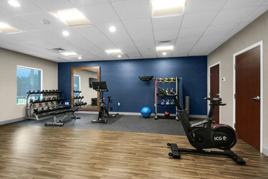 Hampton Inn & Suites Pensacola I-10 N at University Town Plaza