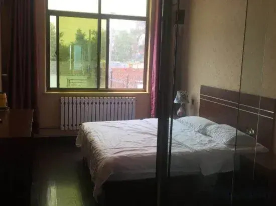 Laiyang Haiyi Business Hotel