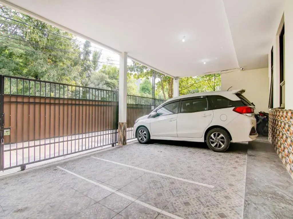 Joy Homestay At Pulomas RedPartner