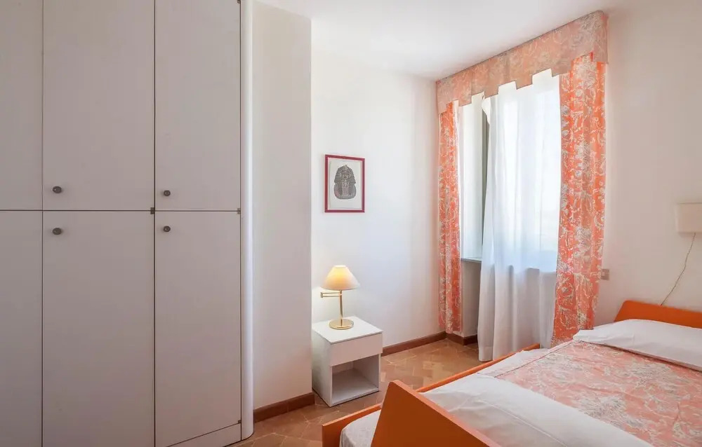 Stunning Apartment in Pesaro With Wifi and 2 Bedrooms