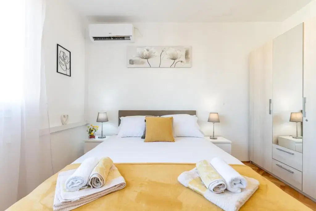 Apartments Plokite