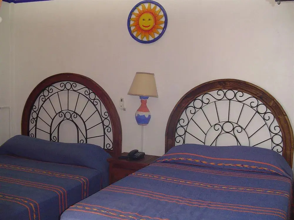 Hotel & Suites Coral
