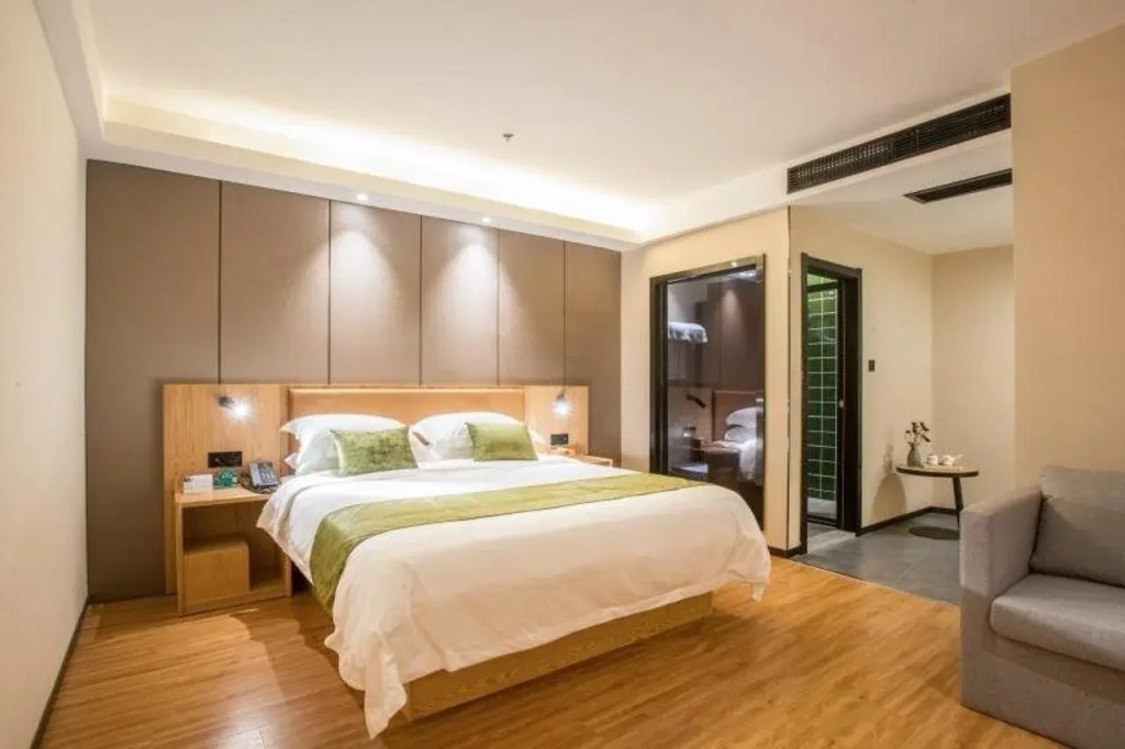 GreenTree Inn Nantong Railway Station Express hote