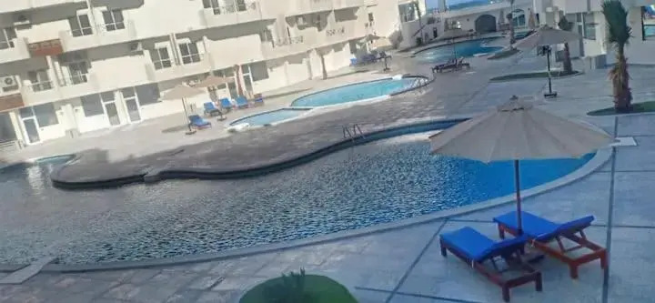 Sea View * Swimming Pools * Near ElGouna * WiFi G49