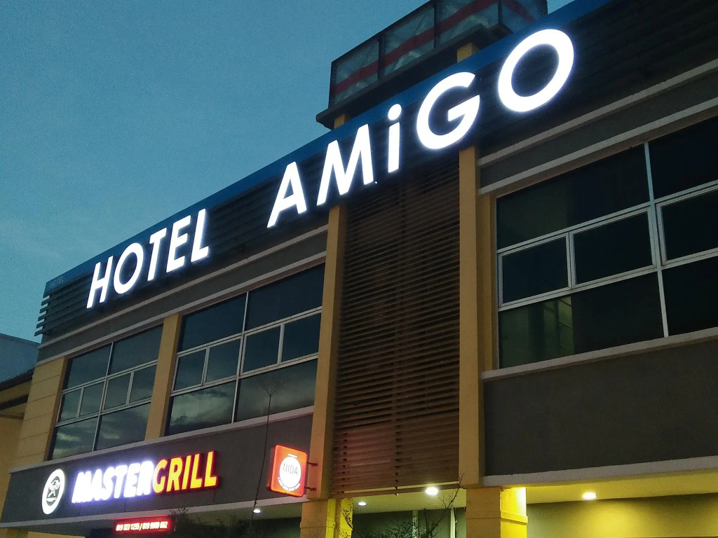 Amigo Hotel