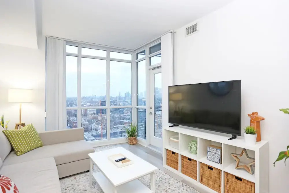 Fabulous Condo in Heart of Downtown
