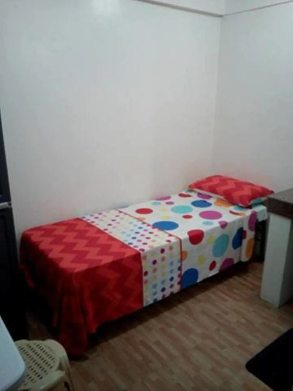 Budget Studio Unit in Makati