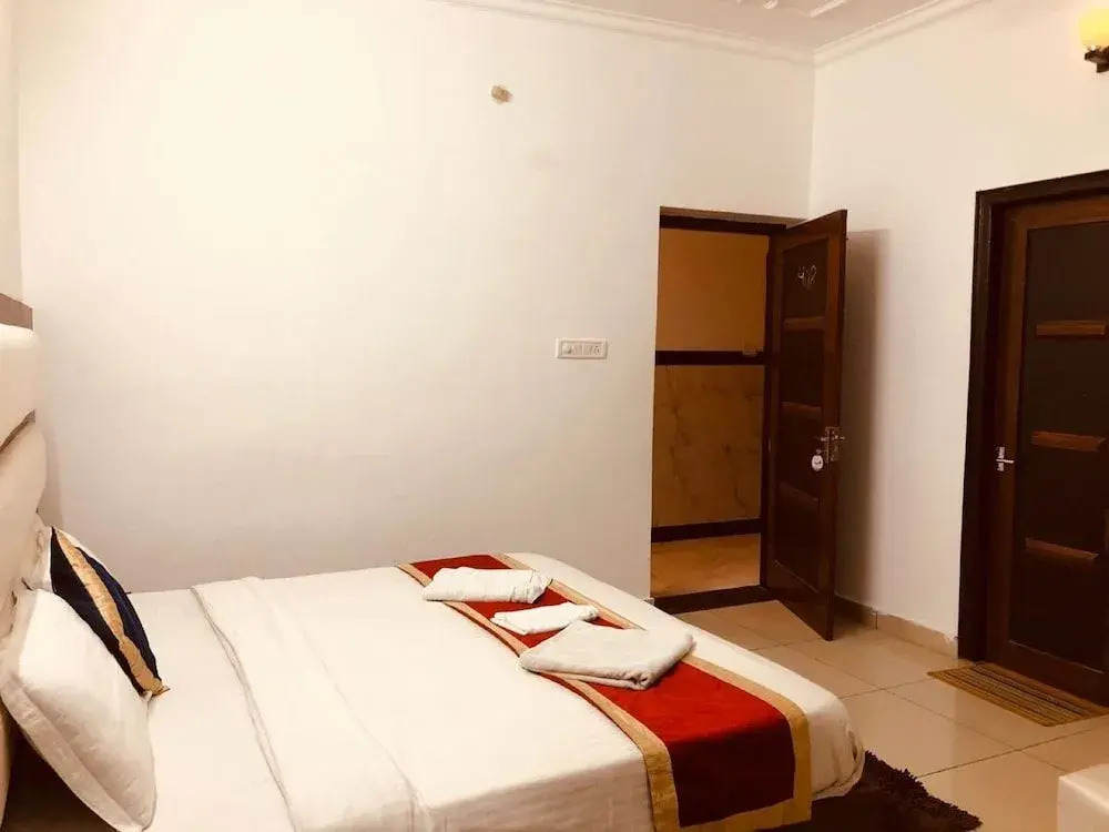 Hotel K C Residency-Jammu