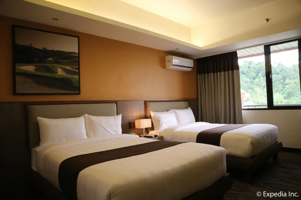 Splendido Tagaytay Hotel and Country Club