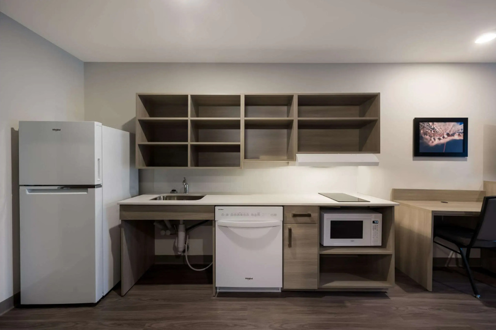 WoodSpring Suites Wixom - Novi