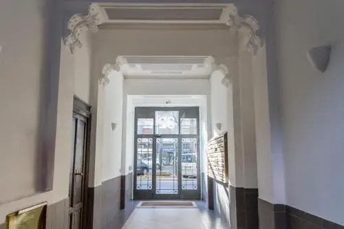 Milano Sky Flat