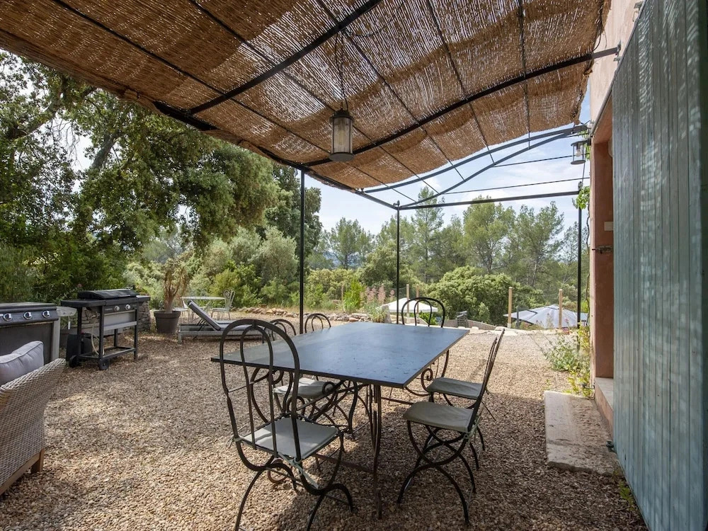 Quiet Vacation Home With Private Pool