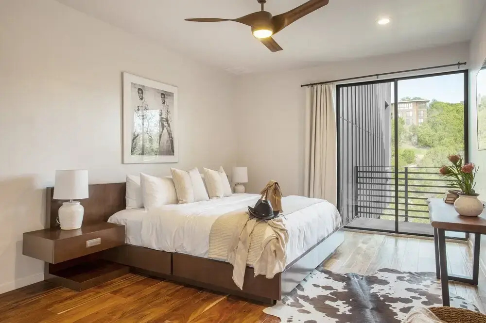 Luxurious Stay w/ Lake View, Pool, Hot Tub, Fire Pit, Ping Pong Barton by Avantstay