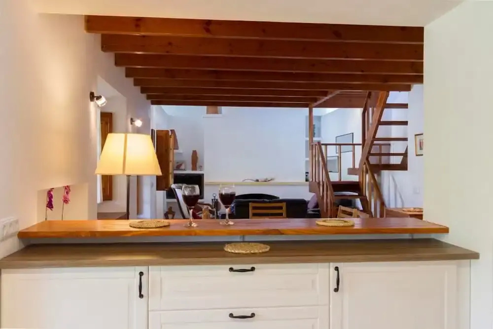 Villa - 2 Bedrooms with Pool and WiFi - 103152