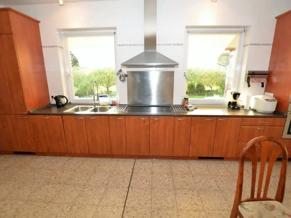 Spacious Villa With Swimming Pool