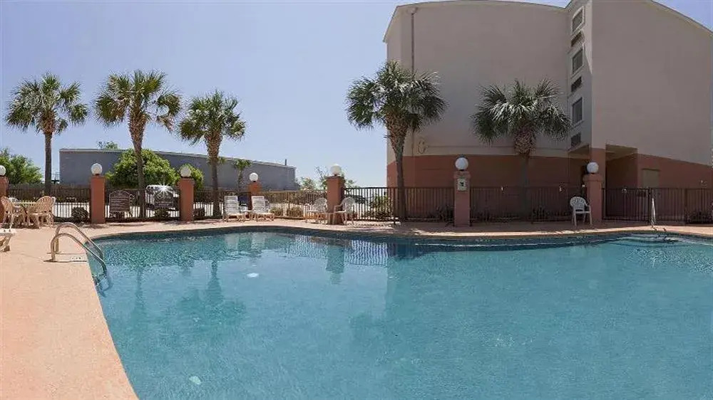 Holiday Inn Biloxi