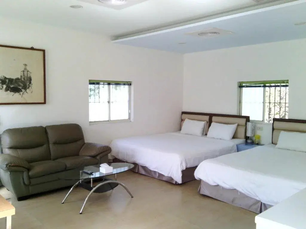 Lev 77 Hostel