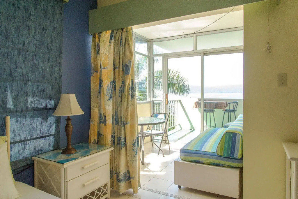 Moonlight Beach Studio At Montego Bay Club Resort