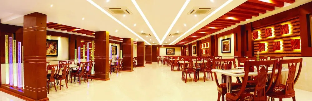 HOTEL SAHANA CASTLE