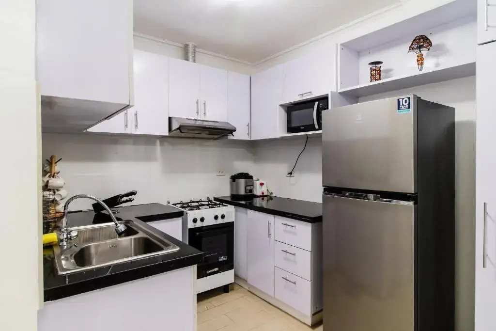 Luxury spacious 2BR in Salcedo Village