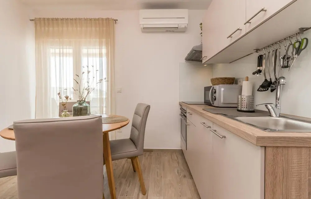 Stunning Apartment in Zadar With 2 Bedrooms and Wifi