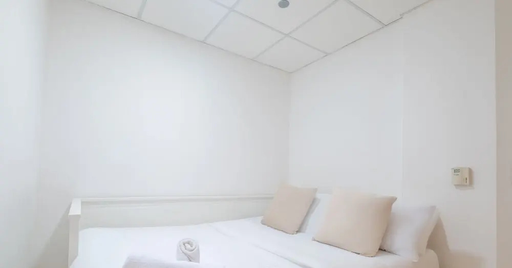 LUX The Shoreline Penthouse Suite