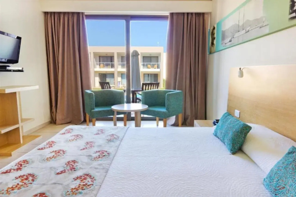 ALEA Hotel & Suites