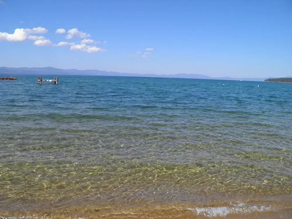 Hot Tub, Private Beach Access,walk to Everything