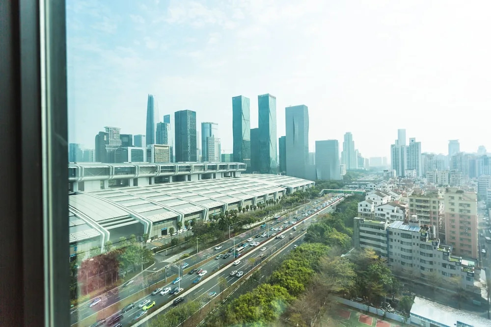 Shenzhen BLOSSOM DREAMS HOTEL